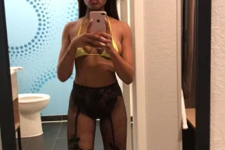 🩷Sweet Petite Treat 🩷 - Image 2