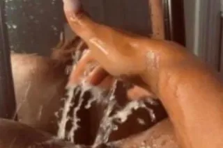🤑creamy wet pusyy💦💦 - Image 1
