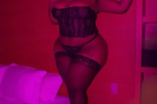creamy bbw throat goat VISTING ✈ - Image 5