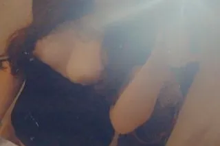 MILF - Image 7