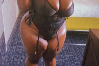 🤪Supa Big Booty🍑Creamy Pussy💦Wet Throat👅🫦 - Image 7