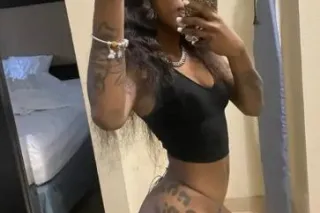 Wet Petite Freak 😍 Fun sized slim thick cutie 😉💕 Great Service 💦 - Image 5