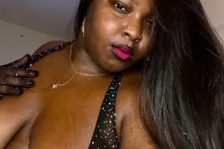 5⭐FOREIGN BBW THROATGOAT READY TO DRAIN YOU😈💦IN&amp;OUTCALL ONLY!! FEET AND ASS WORSHIP FRIENDLY🍑👣💗 - Image 7