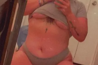 Thick Blonde Bombshell INCALL AVAILABLE - Image 11