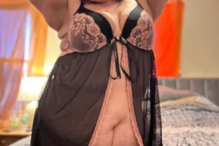 tis the season for some fun🎄🤶🍑💦🥰🔥🥹🥵 - Image 5