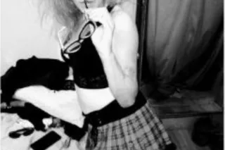 Ms. Natalie Lovable Here: Let me be your Christmas 🎁 Present and unwrap me!! I Also have a present id you come awe me - Image 6