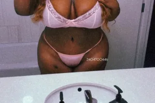 Soft body🌸💗Flawless face💄💎 Fre... - Image 3