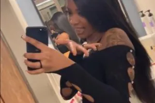 Hi luv 😘 wanna cum and enjoy a... - Image 1