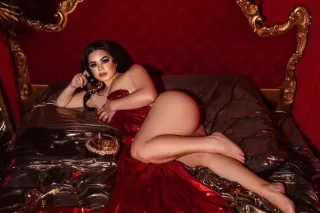 Jade Brooks ready for fun ❤ - Image 1