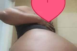 THICK🫦💕 CHOCOLATE 🍫WET🌊 CLEAN ... - Image 1