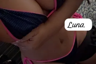 chica caliente y juguetona 24/... - Image 2