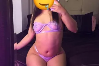 MOJADITA Y CALIENTE 😈🤤 - 24 - Image 1