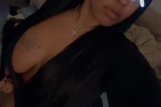 Thick juicy pussy - Image 5