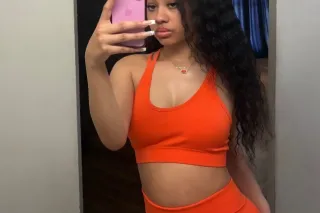 ✨ NEW IN TOWN ✨ 100% real 💋 - ... - Image 1