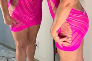 Hot MILF - Image 5