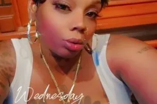 😋😋 real nasty 💋💋 juicy wet fat pussy your unlimited party companion greek freak 😘 - Image 2