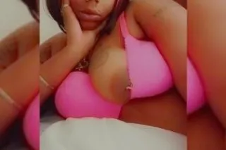 😋😋 real nasty 💋💋 juicy wet fat pussy your unlimited party companion greek freak 😘 - Image 4