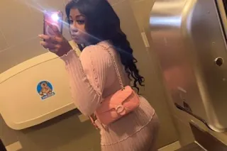 CUM GET SOME CHOCOLATE🤎😌🩷 - Image 3