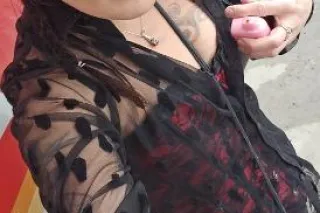 who wants to cum play with me ... - Image 4