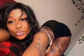 $100Qv❗Sexy🍒& Slim Thickk🥴..IN... - Image 4