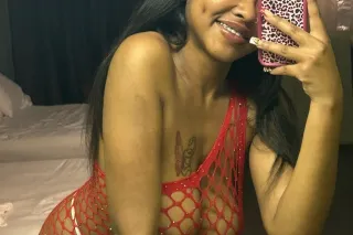 💦💦😏TIGHT N CREAMY EBONY AVAILA... - Image 4
