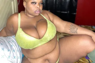 3 Hole Bbw by the JFK AIRPORT AREA - Image 3