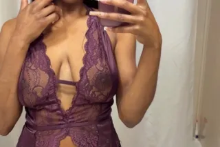 🤗🤭Daddy Can I Be UR Baby 💦👑🤗👣 ... - Image 1