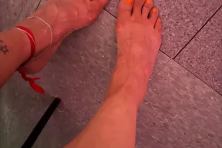 independent woman and 100% drama free and 100% discrete hope you are too - Image 4