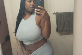 💦😍 Busty FLIRTATIOUS ebony 🥰Fu... - Image 4