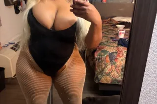 In town for a few more days come see me baby💦💦 - Image 5