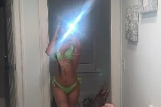 Young Petite Sexy Foreign Woman😍🥰😘 - Image 8