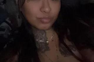 sexy slim thick chanel 420 friendly - Image 1