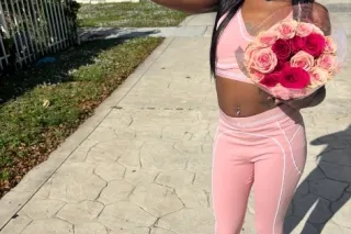 OutCalls Only Daddy 🥰 - 22 - Image 2