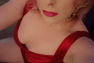 A REAL GIRL W/ REAL PICS TAKEN TODAY - Image 6