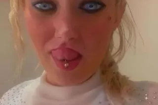 cum get the attention you are ... - Image 2