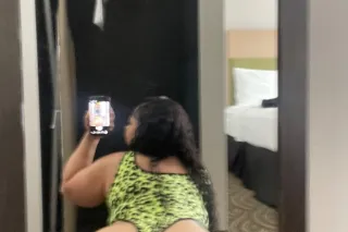 Soft Skin Yellow Bone 🍑 HEAVEN ON EARTH😝 VISITING FROM CALI👀 💦 - Image 7