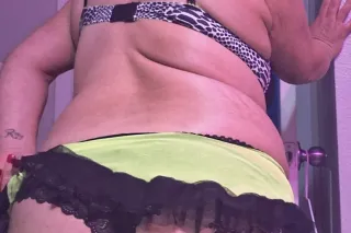"AVAILABLE,TIGHT,JUICY,WET,LAT... - Image 4