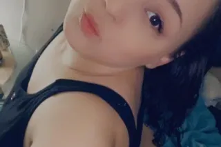 NO MEET UPS. FACETIME AND CONT... - Image 2