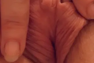 🔥Sexy mom available now and re... - Image 2