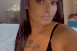 🌸 SEXY RAVEN ✨ Indian mixed Go... - Image 1