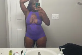 PRETTY BLACK 😍😝 dont play on m... - Image 1