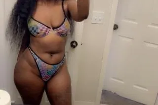 🥰🥰 ❤💕CALL NO TEXT 💕🥳CHOCOLATE ... - Image 2