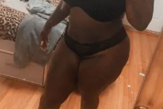 Great specials Now OUTCALLS SPECIALS 2 Girls One Bed Now 📍: HEAVY SQUIRTER 💦 HEAD SPECIALIST 👅 COME BUST THAT NUT DADDY 💫 - Image 1