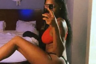 come enjoy tight wet pussy 😘 -... - Image 3