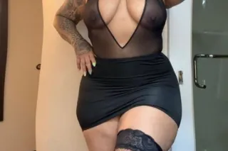 Monica 🍑 Richfield - 25 - Image 2
