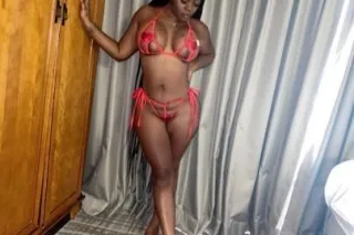 🫦I R R E S I S T I B L E 💓 E X Q U I S I T E ✨120QV E B O N Y 🍫 P L A Y M A T E 🍭120QV - Image 6