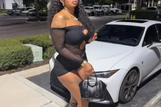 💋New in town - 26 - Image 2