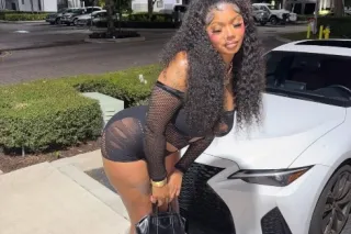 💋New in town - 26 - Image 1