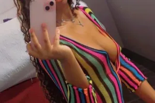 22 year old Petite Treat🫦 I’m ... - Image 1