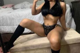 🙈💝 I'm available daddy here Re... - Image 1
